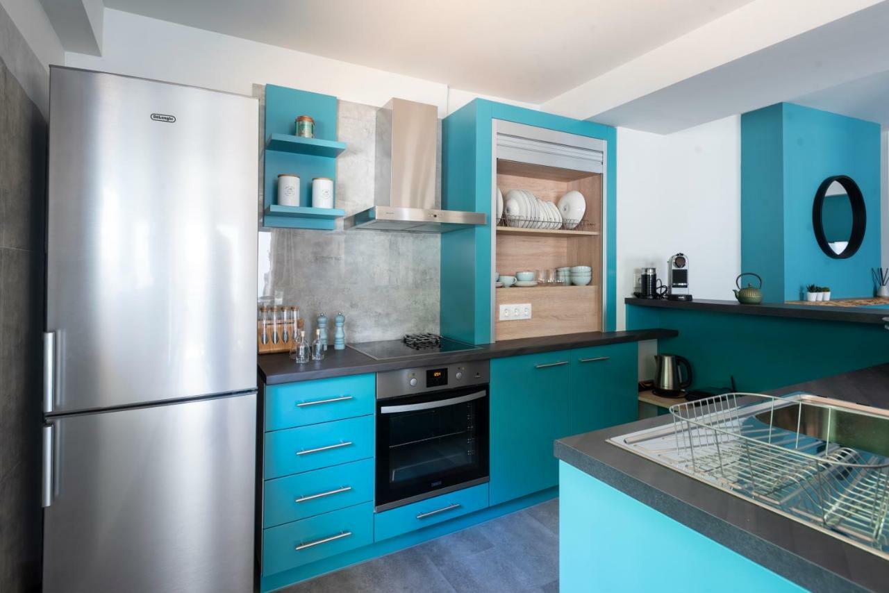 Groundfloor 2Br Apt With Smallyard Near The Heart Of Kalamata Exterior photo